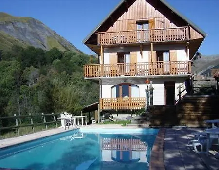 Cluny 8 Appartement *